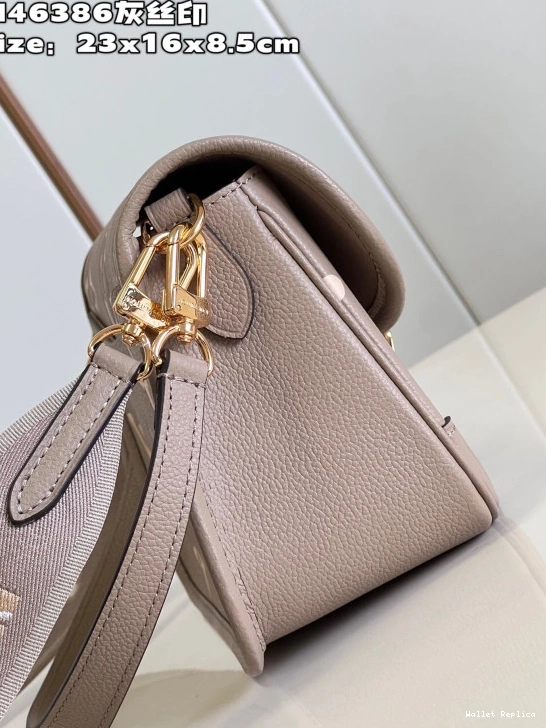 Affordable Nano VUITTON LOUIS Diane 0821